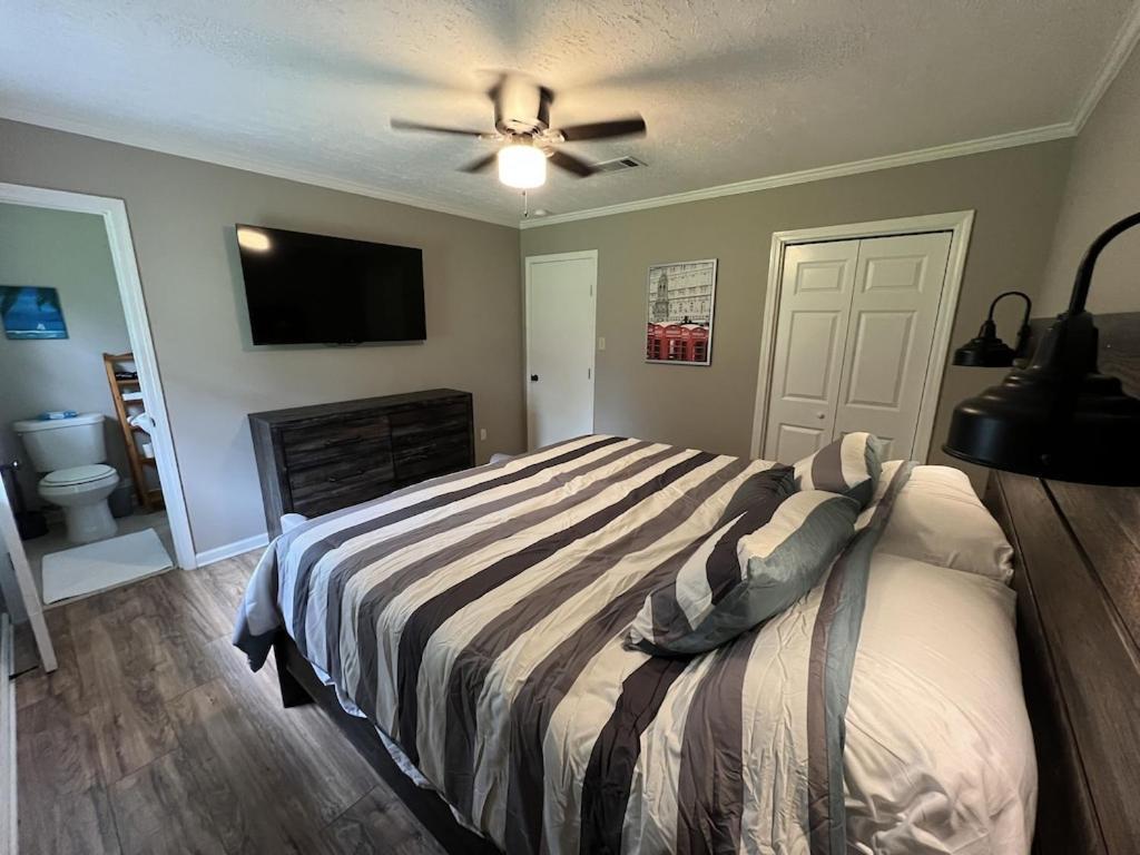Spacious 3 Bedroom Home Near Amphitheater/Baseball/Shopping And Much More Pearl Bagian luar foto